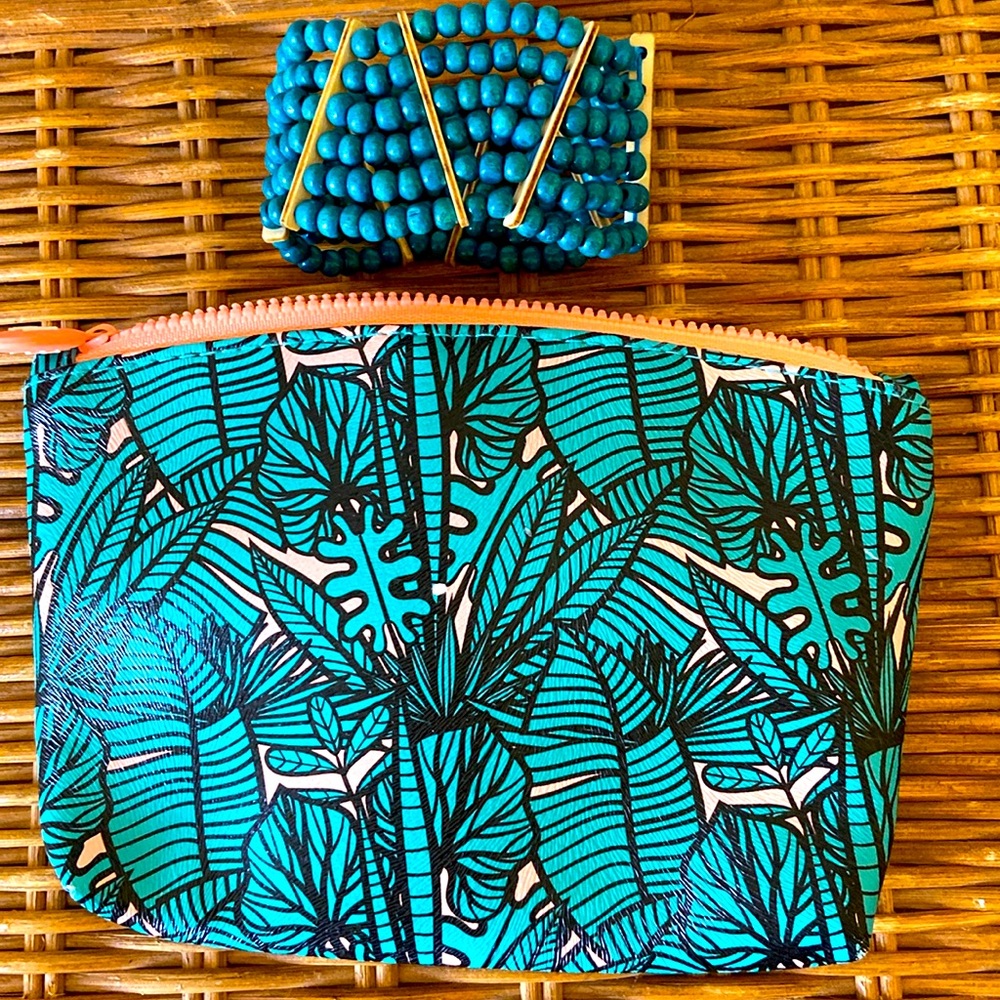 Turquoise Beaded Bracelet & Makeup Bag